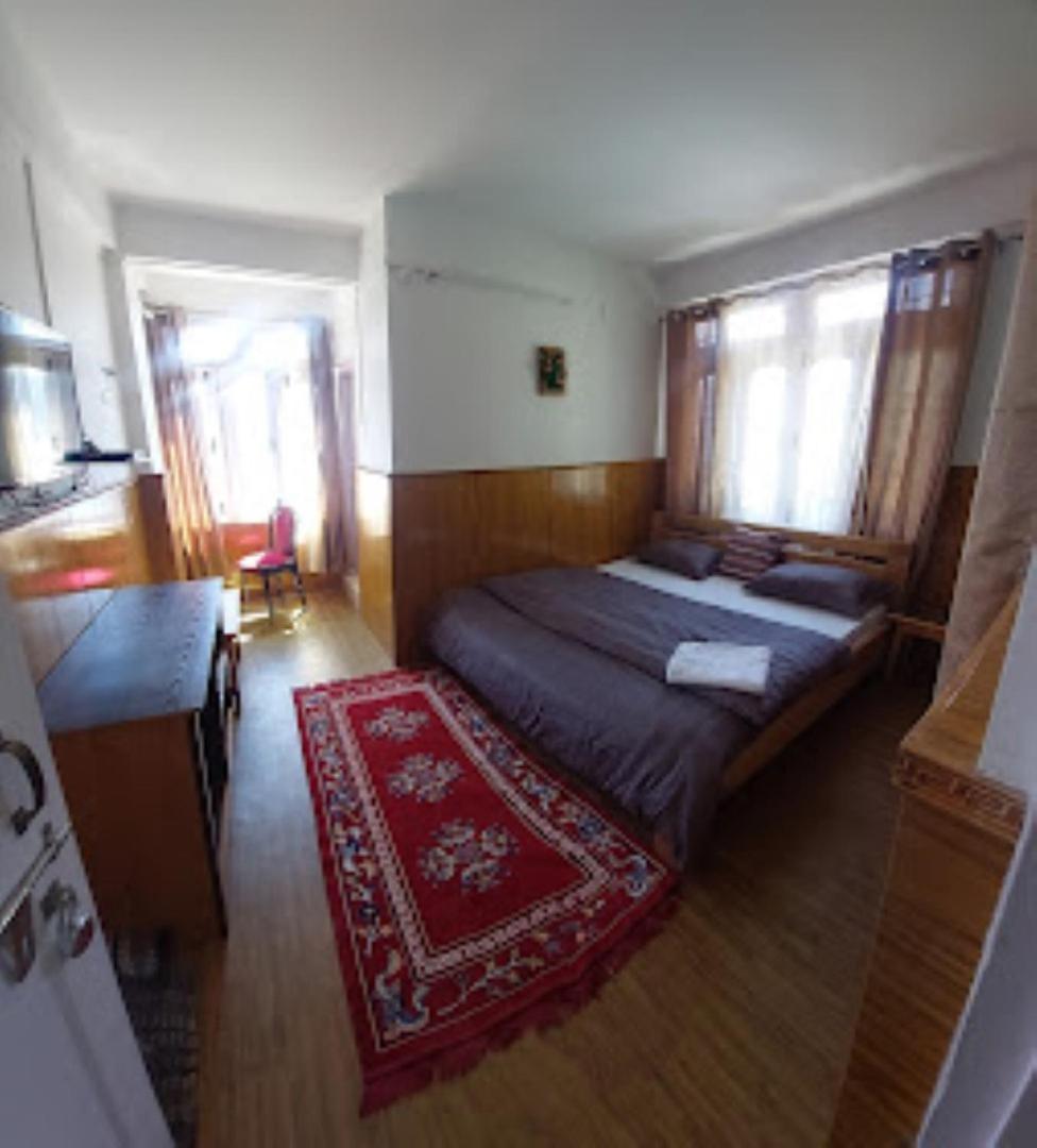 Come Inn Homestay, 타왕 외부 사진