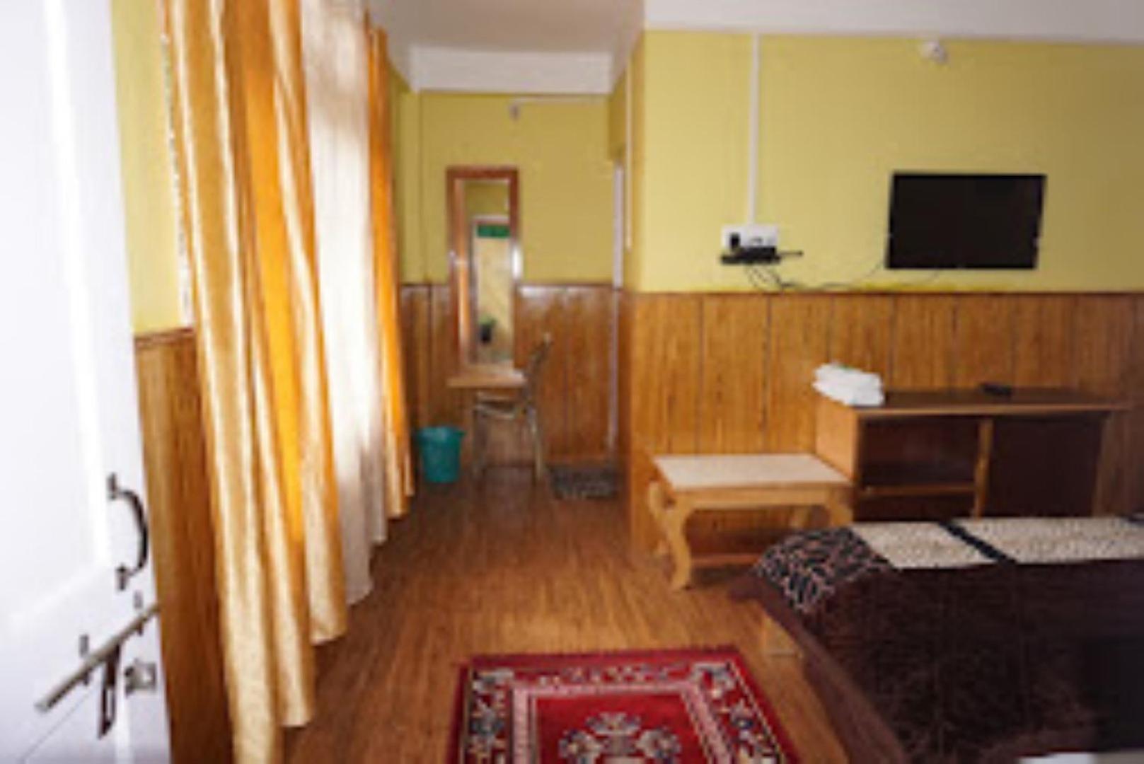 Come Inn Homestay, 타왕 외부 사진
